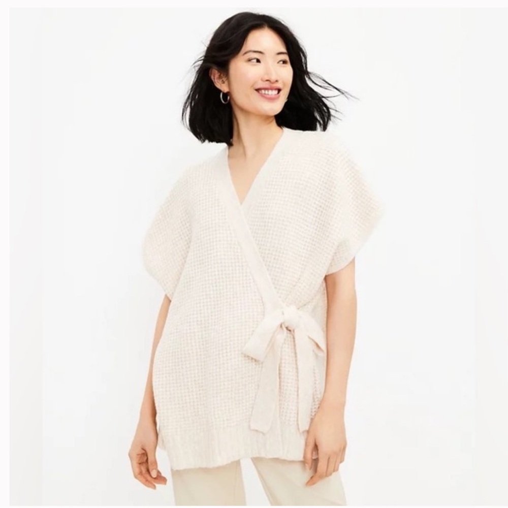 LOFT Sweater Vest‎ Tie Sleeveless Poncho - Size XS/S in cream